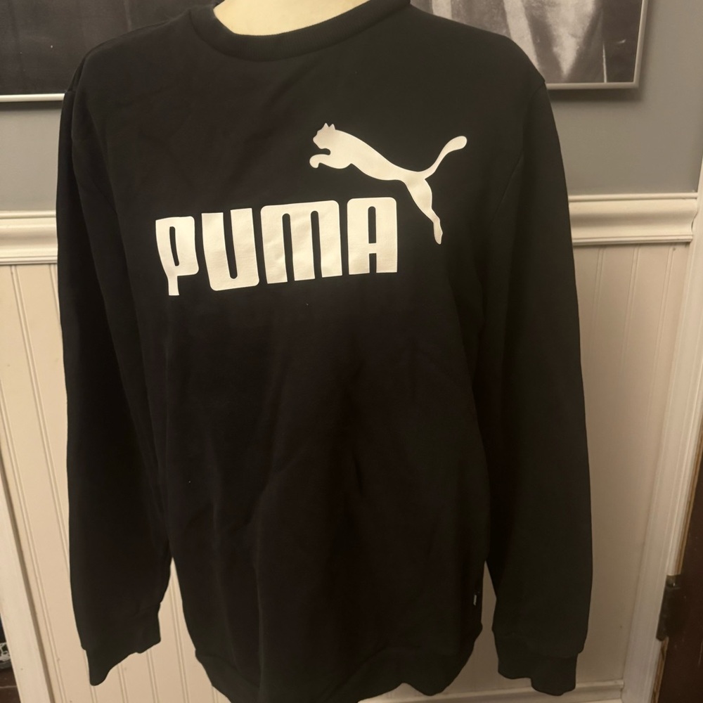 Puma Black Crewneck Sweatshirt White Logo Size Medium
